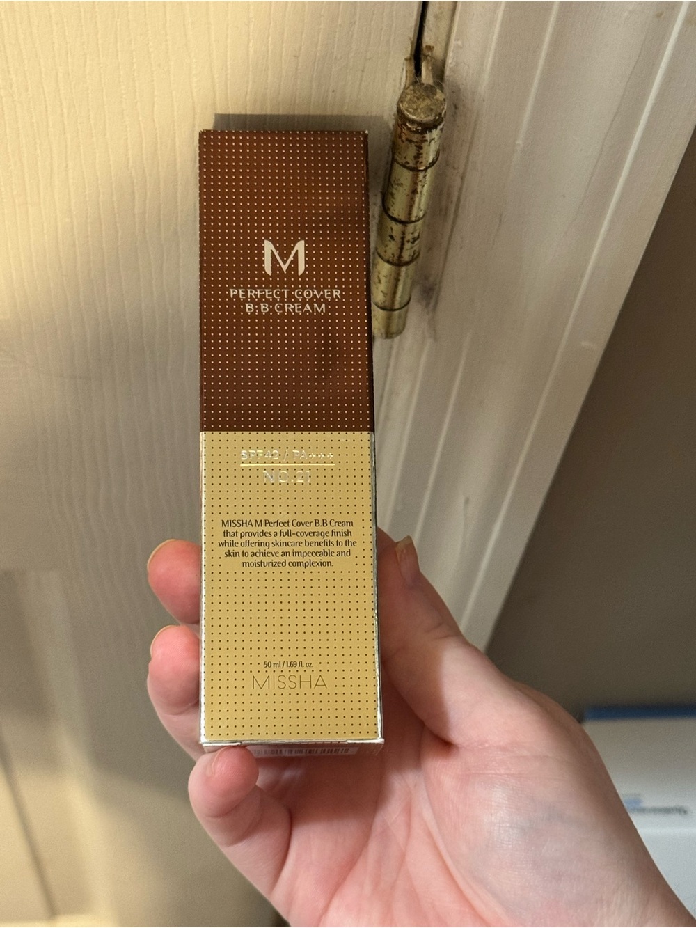 M Perfect Cover BB Cream - Brown & Beige Tones